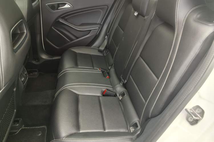 Used Mercedes-Benz GLA 2019 GLA 200 Dynamic Edition Exterior 6