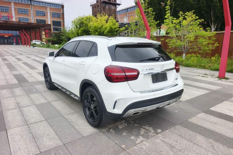 Used Mercedes-Benz GLA 2019 GLA 200 Fashion Model Exterior 6