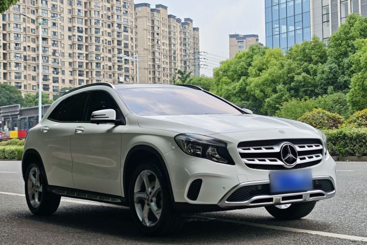 Used Mercedes-Benz GLA 2019 GLA 200 Dynamic Edition Exterior 6