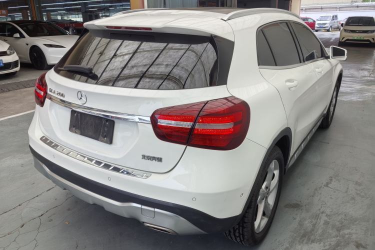 Used Mercedes-Benz GLA 2019 GLA 200 Dynamic Edition Exterior 9