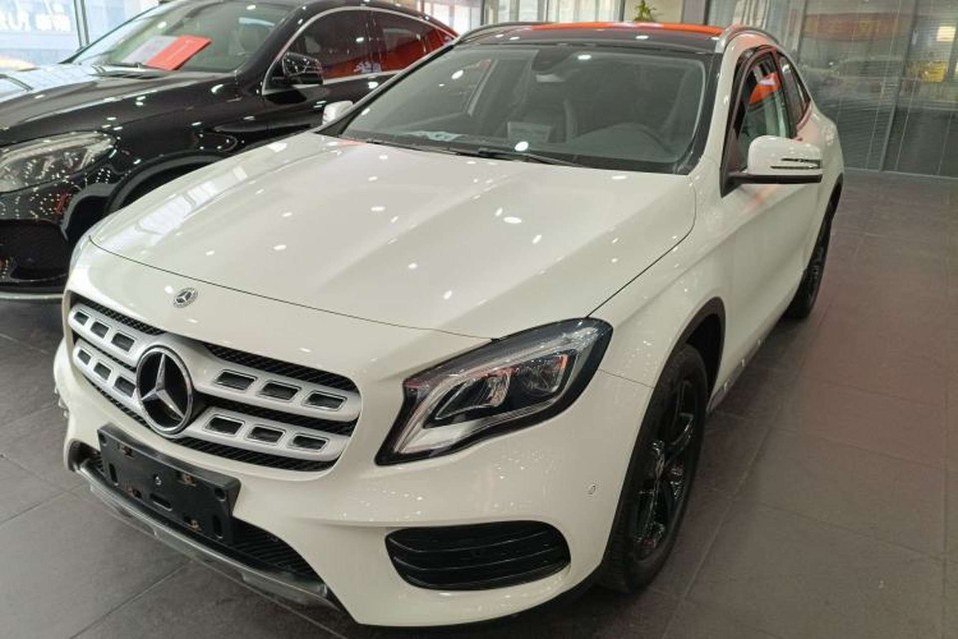 Used Mercedes-Benz GLA 2019 GLA 200 Fashion Model Front Left 45 Deg