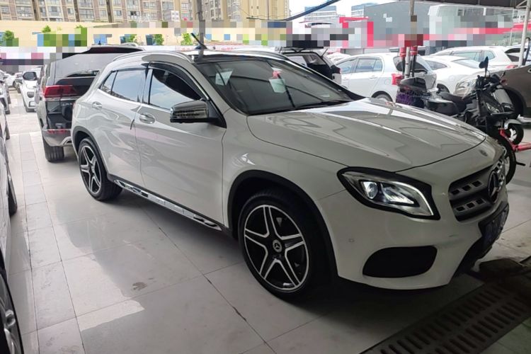 Used Mercedes-Benz GLA 2019 GLA 260 4MATIC Sport Edition Front Right 45 Deg