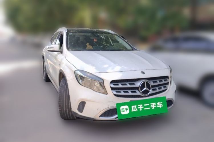 Used Mercedes-Benz GLA 2019 GLA 200 Dynamic Edition Front Right 45 Deg