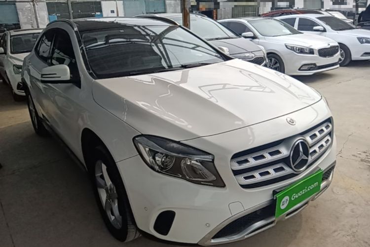 Used Mercedes-Benz GLA 2019 GLA 200 Dynamic Edition Front Right 45 Deg