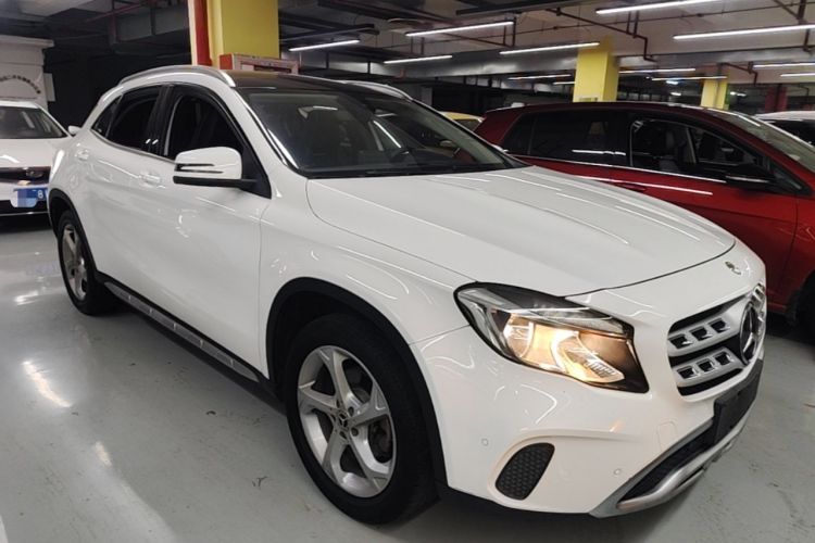 Used Mercedes-Benz GLA 2019 GLA 200 Dynamic Edition Front Right 45 Deg