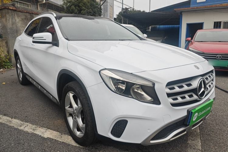 Used Mercedes-Benz GLA 2019 GLA 200 Dynamic Edition Front Right 45 Deg