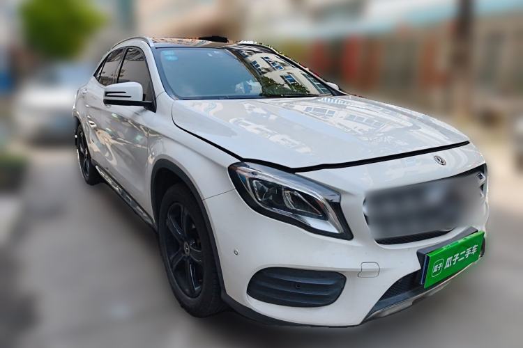 Used Mercedes-Benz GLA 2019 GLA 200 Fashion Model Front Right 45 Deg