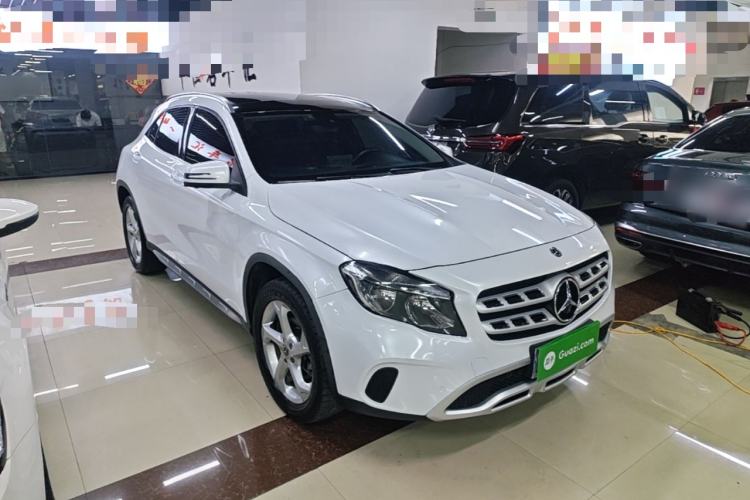 Used Mercedes-Benz GLA 2019 GLA 200 Dynamic Edition Front Right 45 Deg