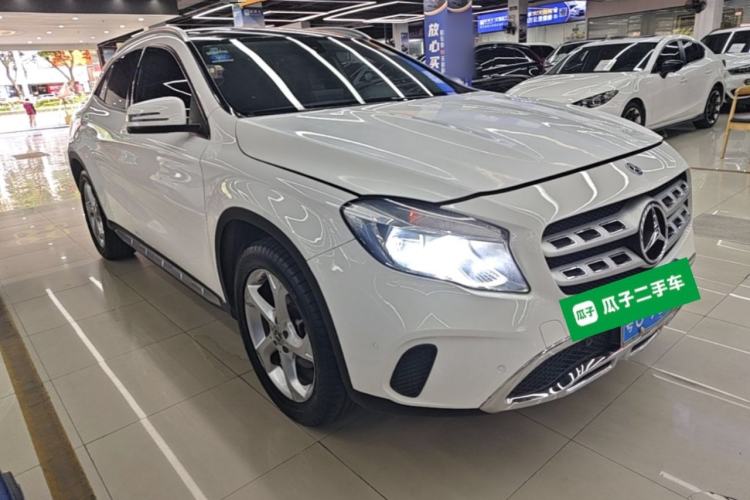 Used Mercedes-Benz GLA 2019 GLA 200 Dynamic Edition Front Right 45 Deg