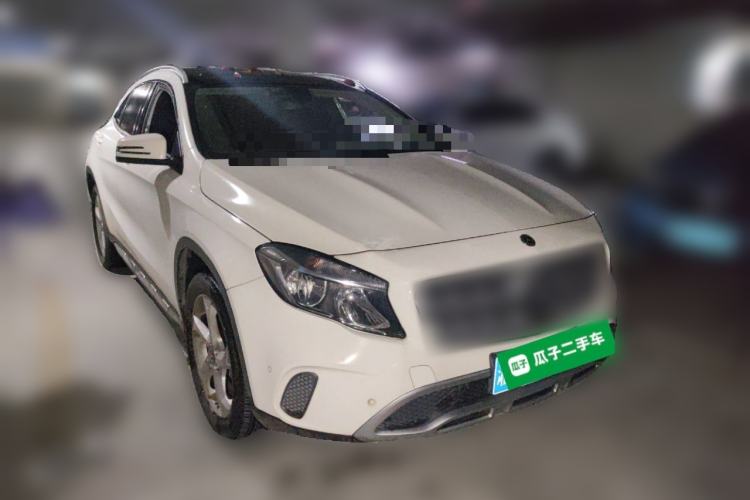 Used Mercedes-Benz GLA 2019 GLA 200 Dynamic Edition Front Right 45 Deg