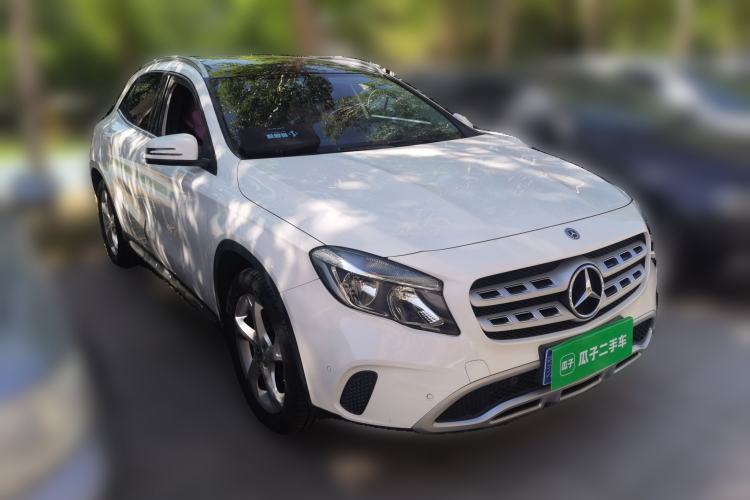 Used Mercedes-Benz GLA 2019 GLA 200 Dynamic Edition Front Right 45 Deg