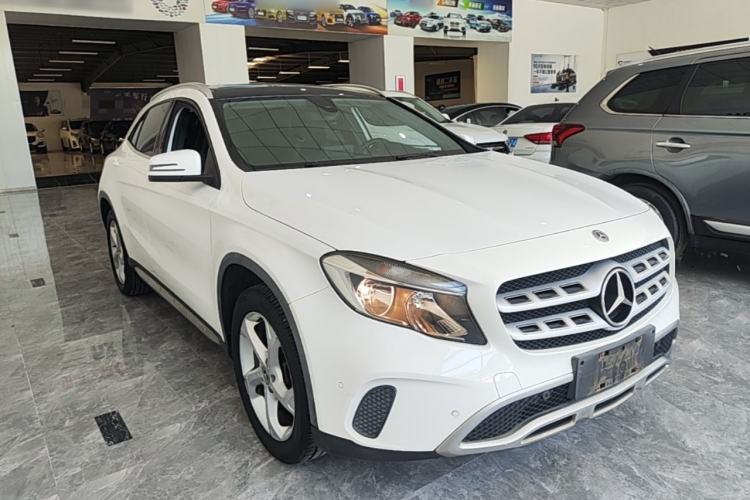 Used Mercedes-Benz GLA 2019 GLA 200 Dynamic Edition Front Right 45 Deg