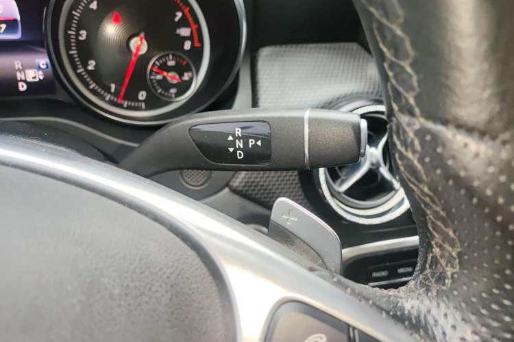 Used Mercedes-Benz GLA 2019 GLA 200 Dynamic Edition Gear Lever