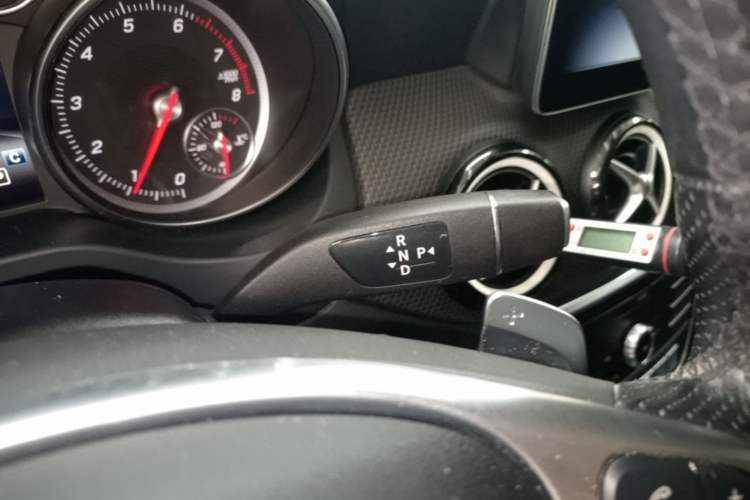 Used Mercedes-Benz GLA 2019 GLA 200 Dynamic Edition Gear Lever