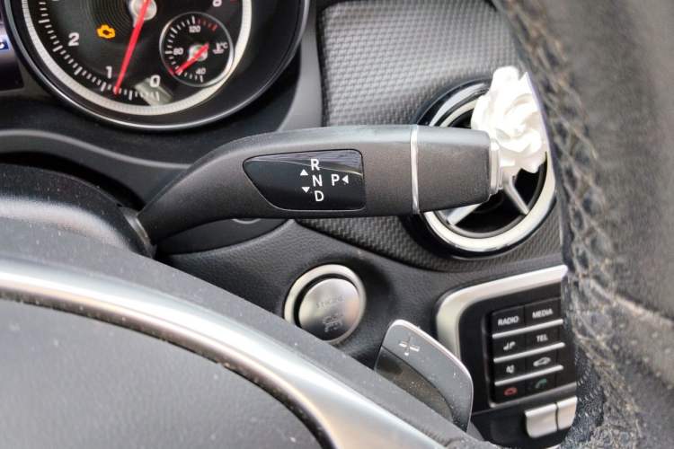 Used Mercedes-Benz GLA 2019 GLA 200 Fashion Model Gear Lever