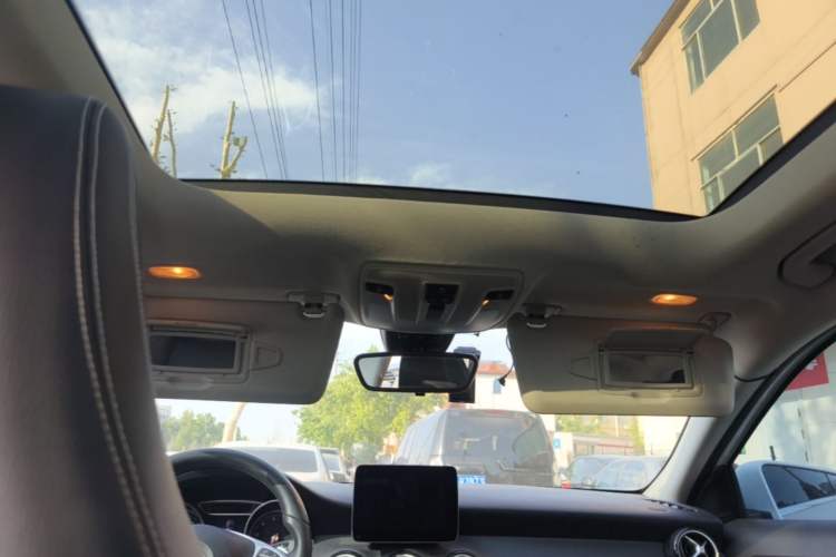 Used Mercedes-Benz GLA 2019 GLA 200 Dynamic Edition Headliner