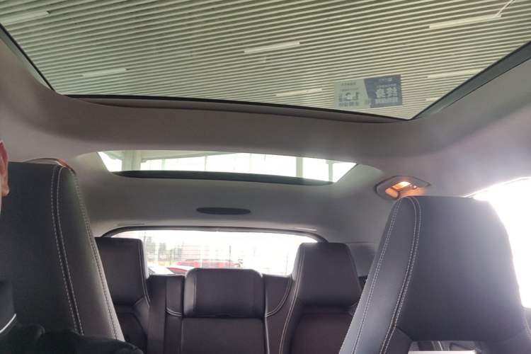Used Mercedes-Benz GLA 2019 GLA 200 Dynamic Edition Headliner