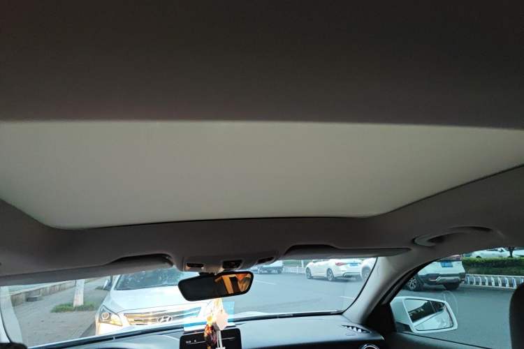 Used Mercedes-Benz GLA 2019 GLA 200 Dynamic Edition Headliner