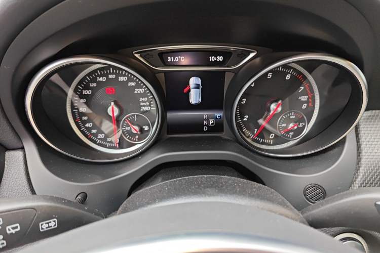 Used Mercedes-Benz GLA 2019 GLA 200 Fashion Model Instrument Cluster