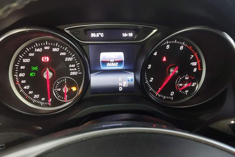 Used Mercedes-Benz GLA 2019 GLA 200 Fashion Model Instrument Cluster