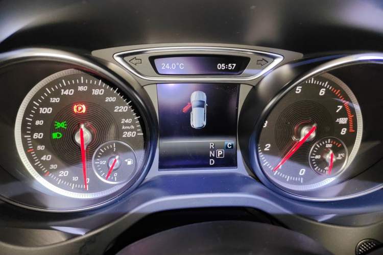Used Mercedes-Benz GLA 2019 GLA 200 Dynamic Edition Instrument Cluster