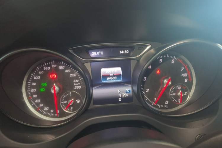 Used Mercedes-Benz GLA 2019 GLA 200 Dynamic Edition Instrument Cluster