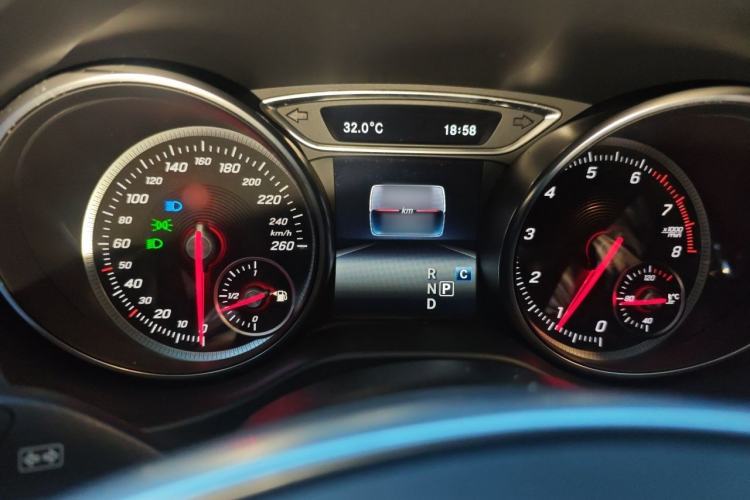 Used Mercedes-Benz GLA 2019 GLA 200 Dynamic Edition Instrument Cluster