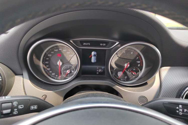 Used Mercedes-Benz GLA 2019 GLA 200 Fashion Model Instrument Cluster