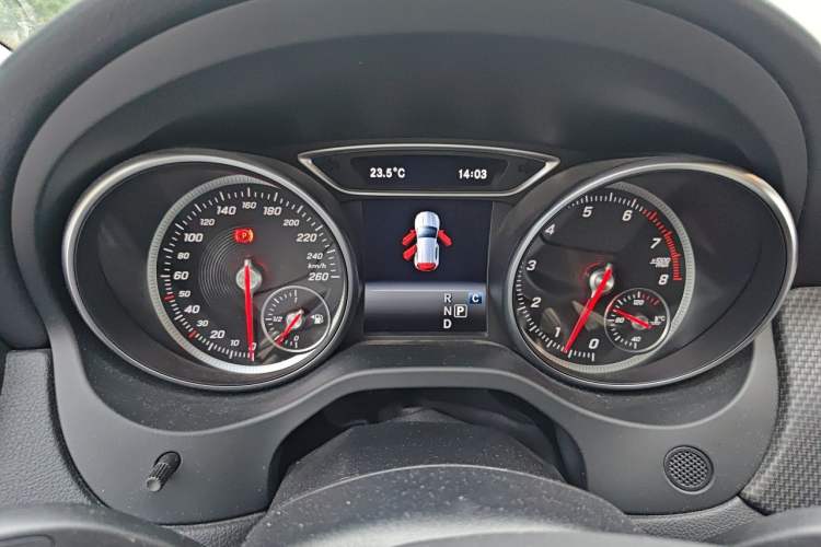 Used Mercedes-Benz GLA 2019 GLA 200 Dynamic Edition Instrument Cluster