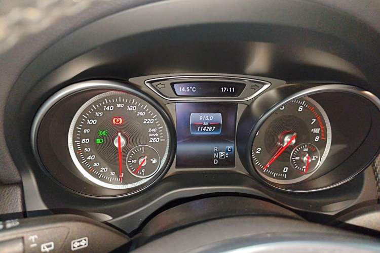 Used Mercedes-Benz GLA 2019 GLA 200 Fashion Model Instrument Cluster