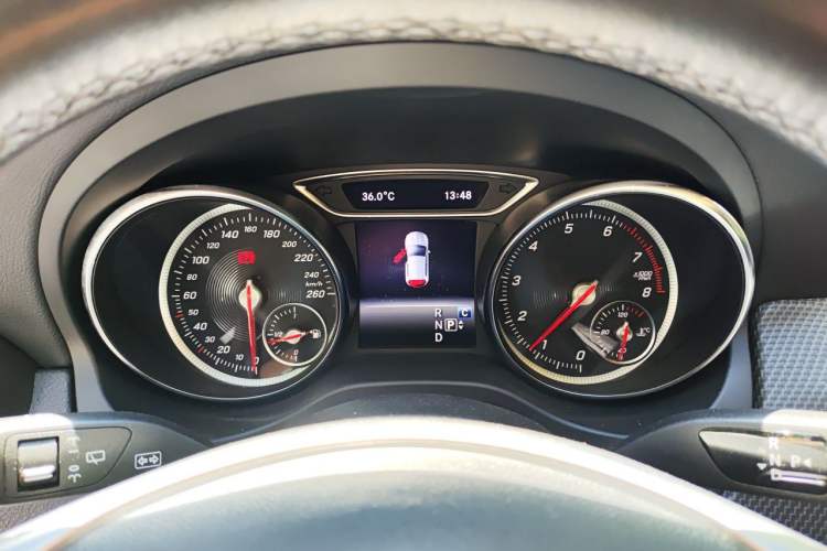 Used Mercedes-Benz GLA 2019 GLA 200 Fashion Model Instrument Cluster