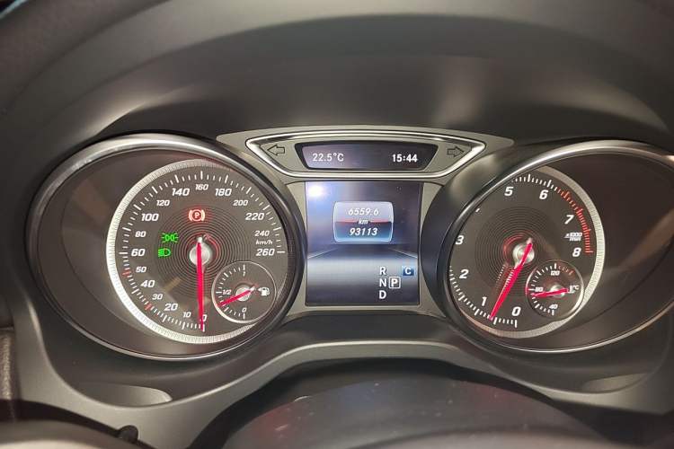 Used Mercedes-Benz GLA 2019 GLA 200 Dynamic Edition Instrument Cluster
