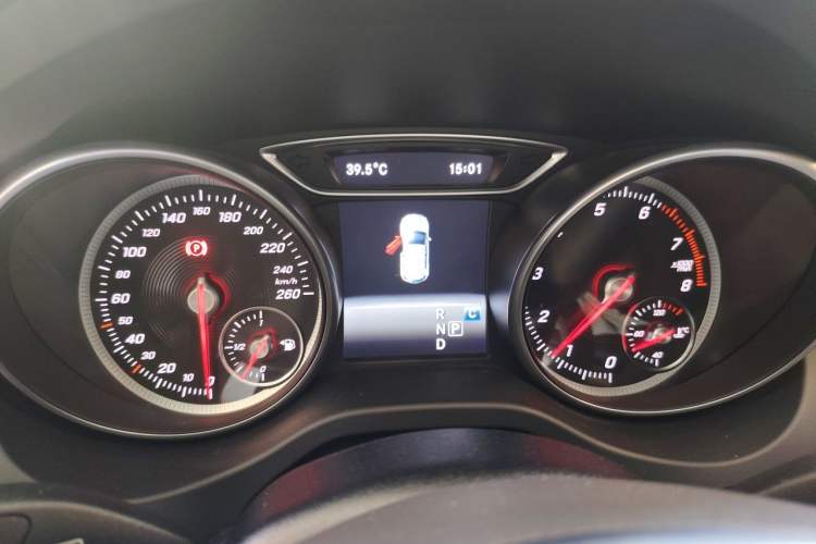 Used Mercedes-Benz GLA 2019 GLA 200 Dynamic Edition Instrument Cluster