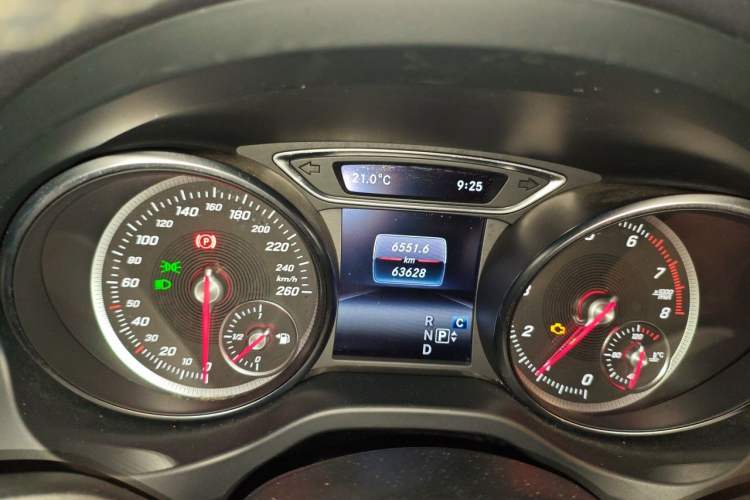 Used Mercedes-Benz GLA 2019 GLA 200 Dynamic Edition Instrument Cluster
