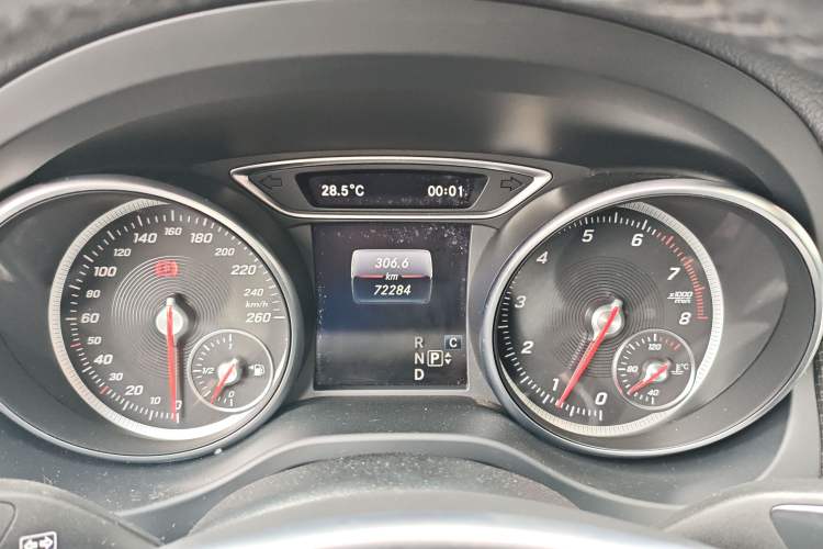 Used Mercedes-Benz GLA 2019 GLA 200 Dynamic Edition Instrument Cluster