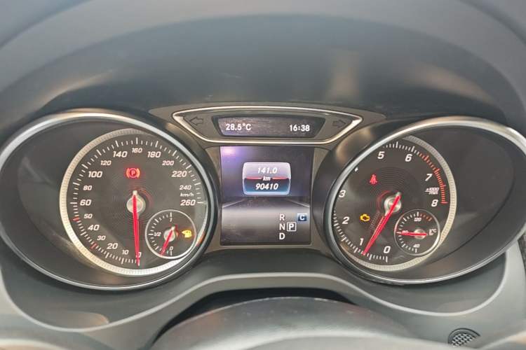 Used Mercedes-Benz GLA 2019 GLA 200 Dynamic Edition Instrument Cluster