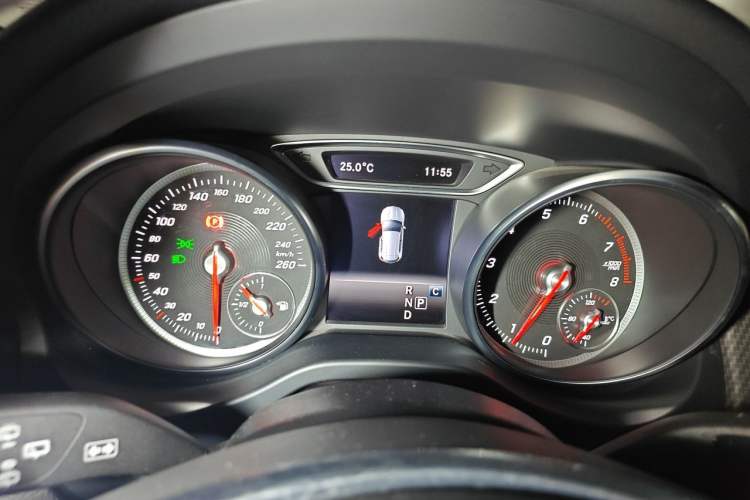 Used Mercedes-Benz GLA 2019 GLA 200 Dynamic Edition Instrument Cluster