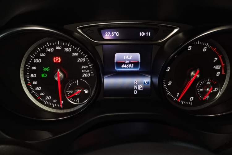 Used Mercedes-Benz GLA 2019 GLA 200 Fashion Model Instrument Cluster