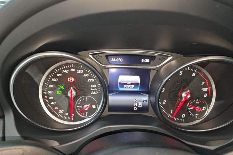 Used Mercedes-Benz GLA 2019 GLA 200 Dynamic Edition Instrument Cluster