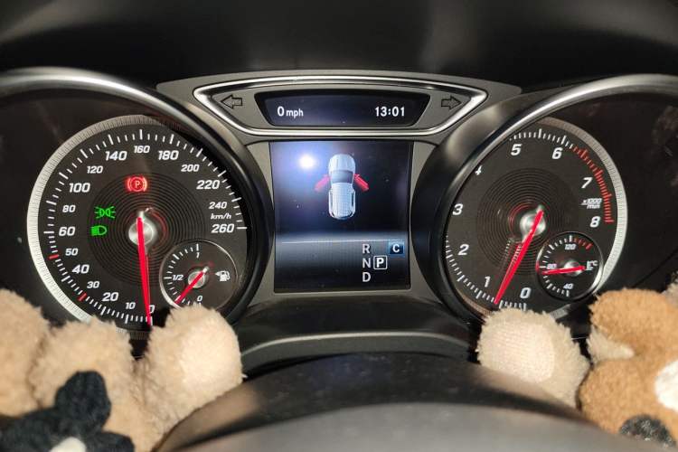 Used Mercedes-Benz GLA 2019 GLA 220 4MATIC Sport Edition Instrument Cluster