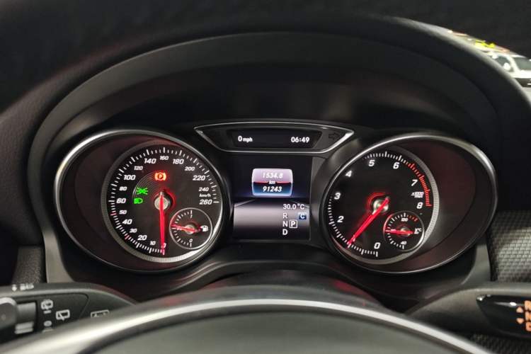 Used Mercedes-Benz GLA 2019 GLA 200 Dynamic Edition Instrument Cluster