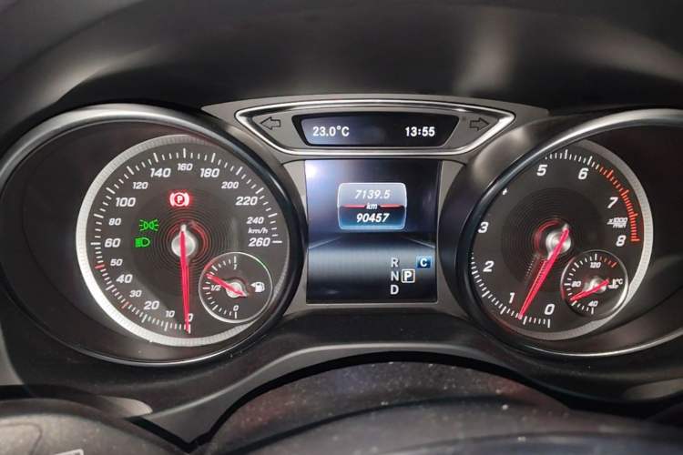Used Mercedes-Benz GLA 2019 GLA 200 Fashion Model Instrument Cluster