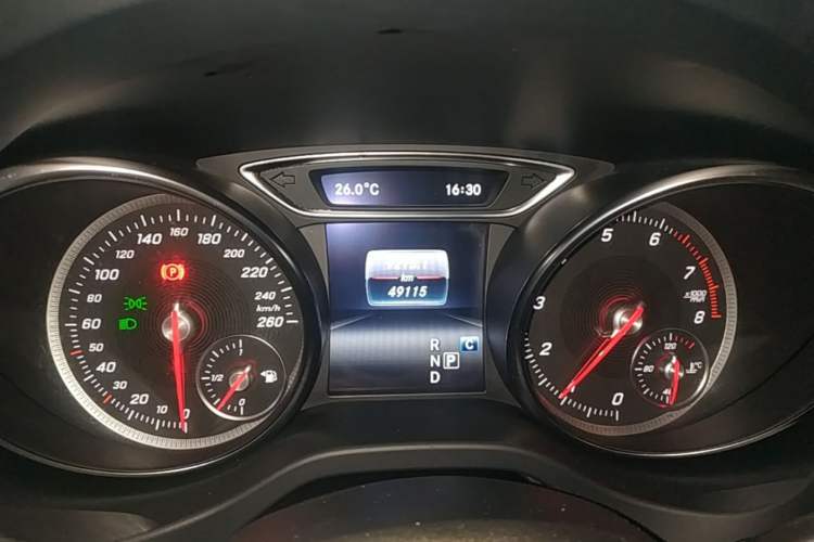 Used Mercedes-Benz GLA 2019 GLA 200 Dynamic Edition Instrument Cluster