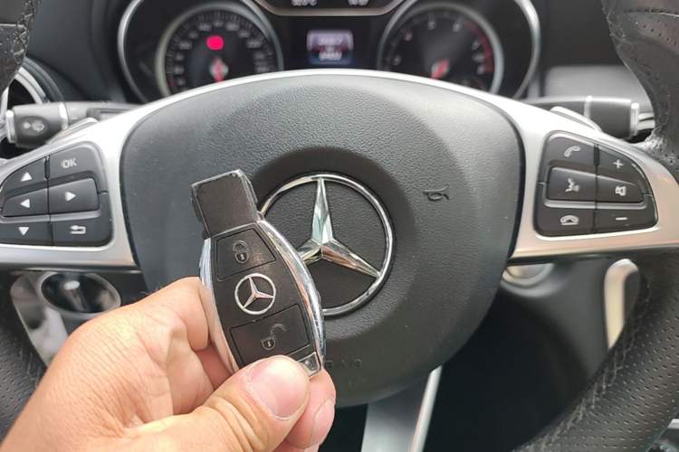 Used Mercedes-Benz GLA 2019 GLA 200 Fashion Model Interior 1