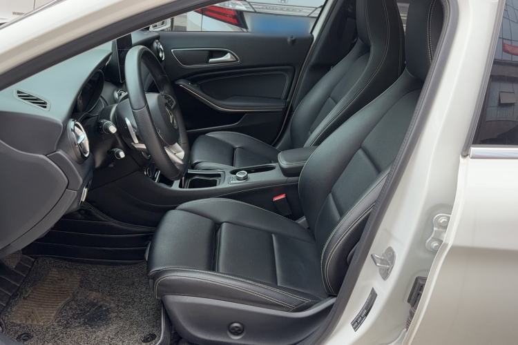 Used Mercedes-Benz GLA 2019 GLA 200 Dynamic Edition Interior 1