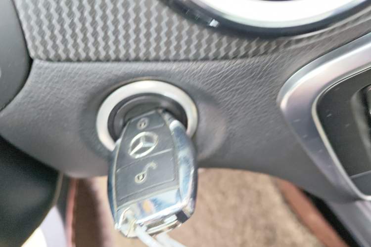 Used Mercedes-Benz GLA 2019 GLA 200 Fashion Model Interior 1