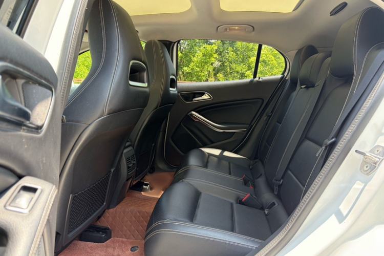 Used Mercedes-Benz GLA 2019 GLA 200 Fashion Model Interior 3