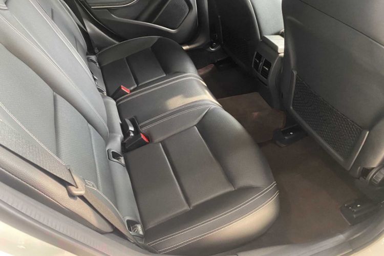 Used Mercedes-Benz GLA 2019 GLA 200 Dynamic Edition Interior 4