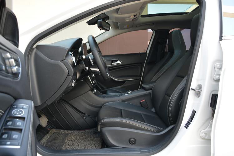 Used Mercedes-Benz GLA 2019 GLA 200 Dynamic Edition Interior 4