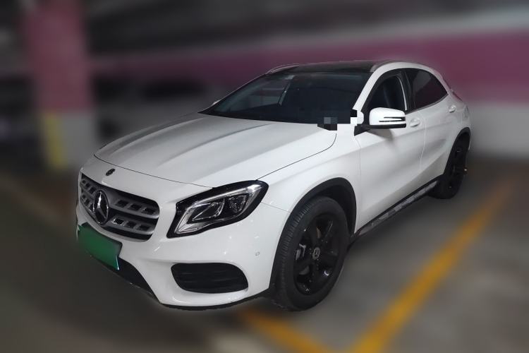 Used Mercedes-Benz GLA 2019 GLA 200 Fashion Model Guazi used car, China used car export, Used car for sale, Used cars, Cheapest cars for sale